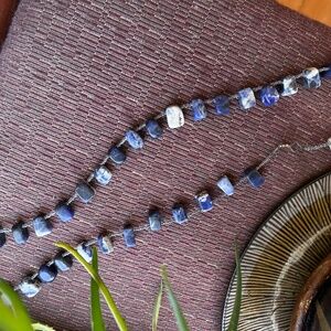 Vintage lapis necklace